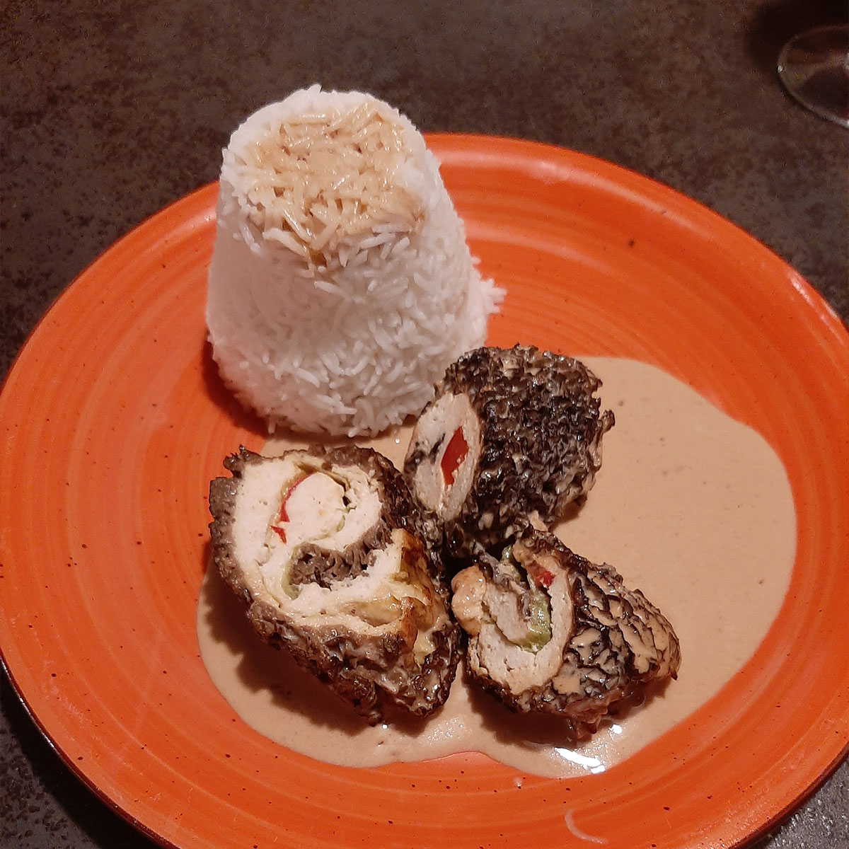 Makis de morilles et volaille